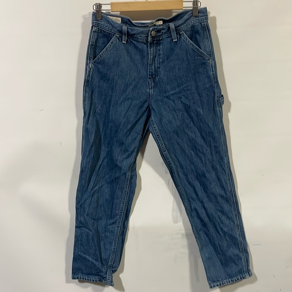 Levi’s premium string by leg boy jeans